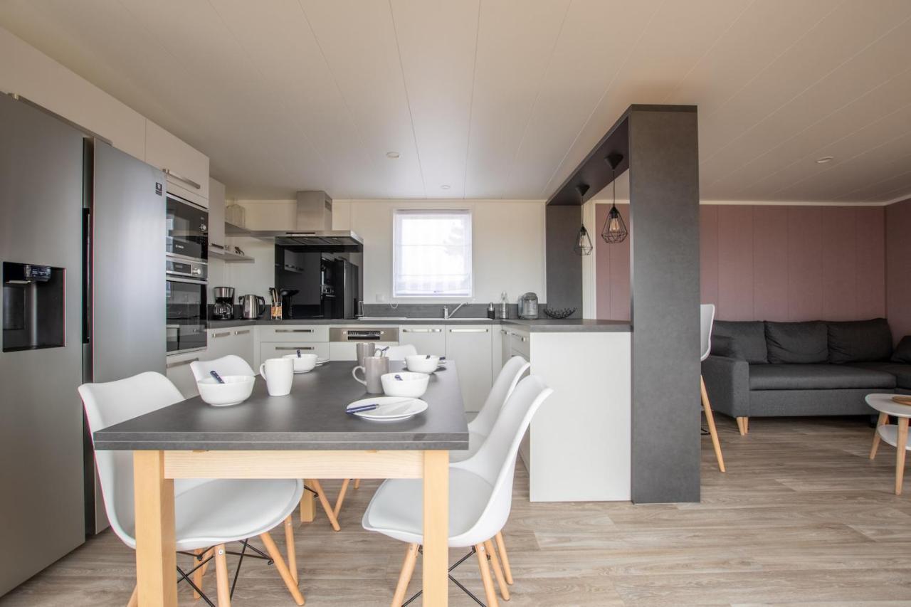 Chalet Pour 6, Residence De Vacances Avec Piscine Brétignolles-sur-Mer Eksteriør billede